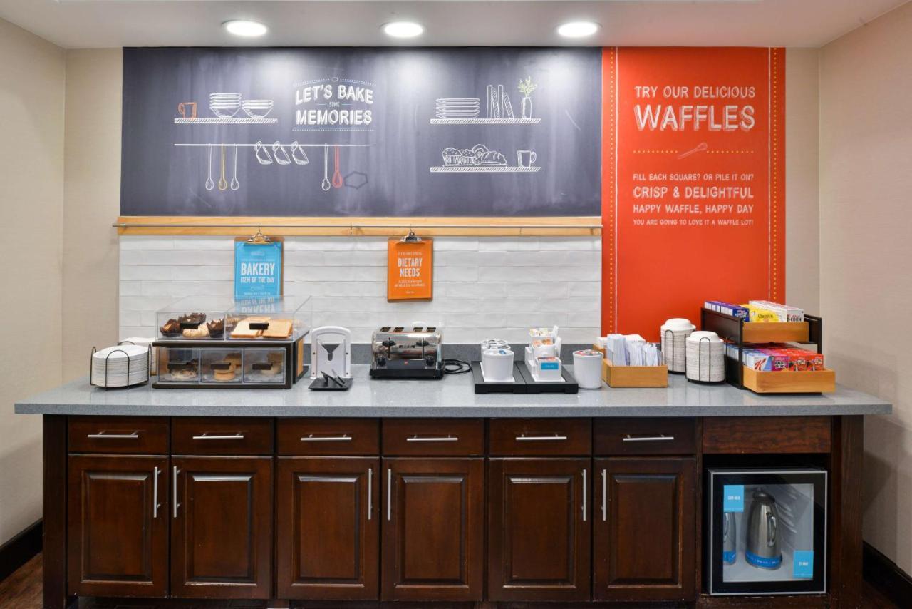 Hampton Inn And Suites Hutto Ngoại thất bức ảnh
