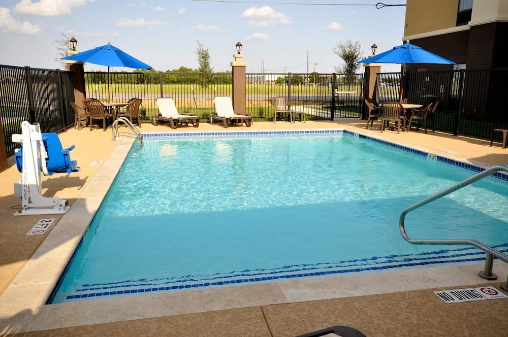 Hampton Inn And Suites Hutto Ngoại thất bức ảnh